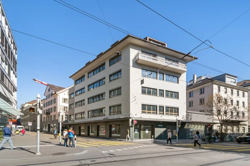 Praktische Lagerflächen an zentraler Lage im Seefeld, Zürich
