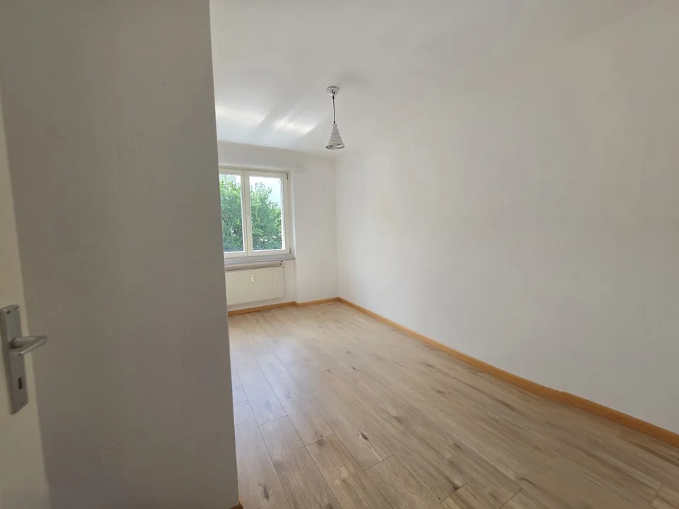 4 camere appartamento, 4436 Oberdorf