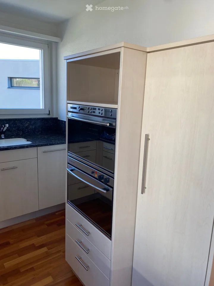 Sonnige 3.5-Zimmer-Wohnung incl. Parkplatz und NK