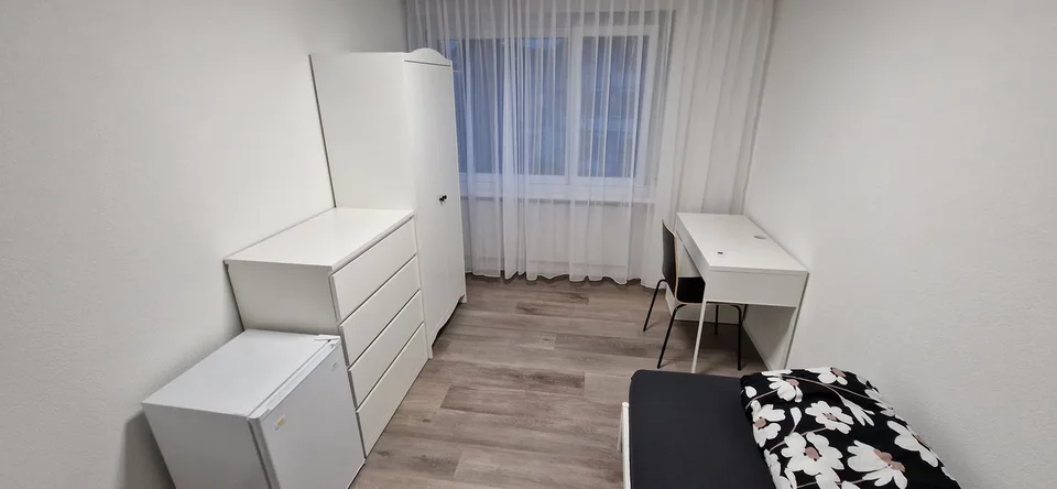 möblierte Businesszimmer, Monteurzimmer (Achtung: gemeinsame Küche und Bad)) – Foto 13 von 13