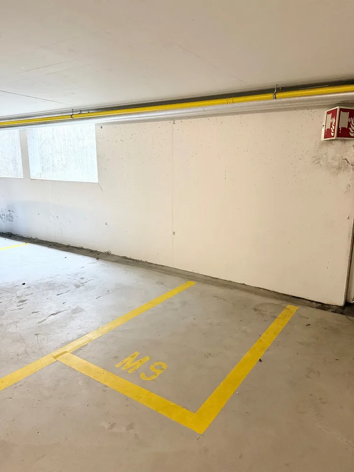 Motorcycle parking spaces for rent - Obermühleweid 2-13, Cham