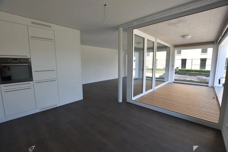 Appartement moderne au rez-de-chaussée avec espace de jardin