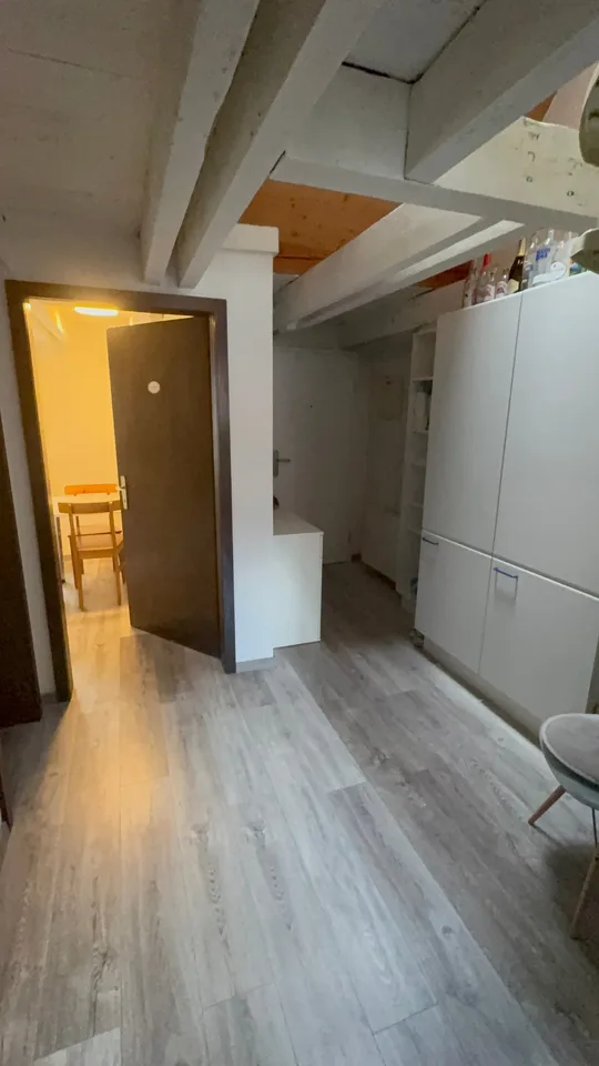 Meraviglioso 3.5 locali in duplex al 3° piano nel cuore della vecchia città – foto 7 di 9