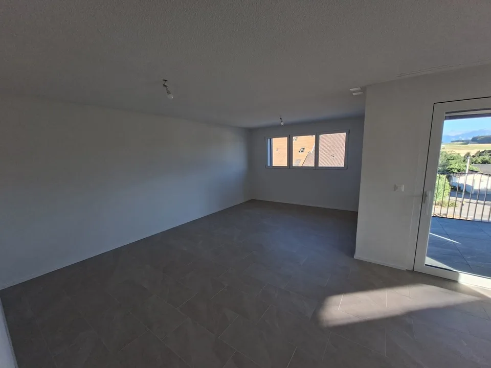 Appartamento di 4,5 locali in un edificio nuovo, a due passi dalla stazione