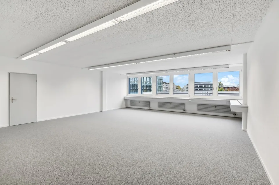 Attraktives Kleinbüro in Steinhausen