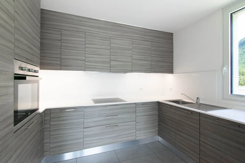 Modernes 4.5-Zimmer-Wohnung in Lumino
