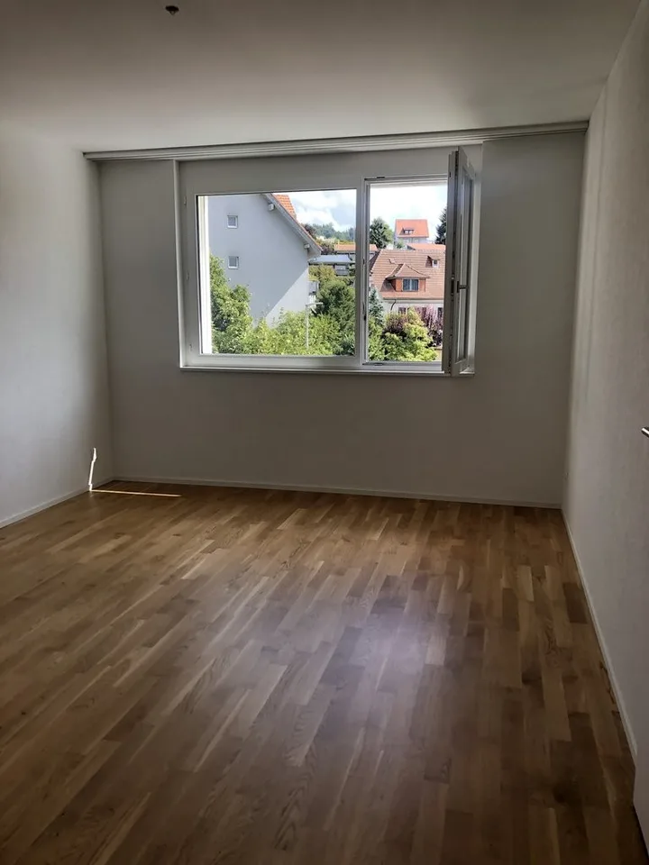 Modern 3.5-room apartment in Boll