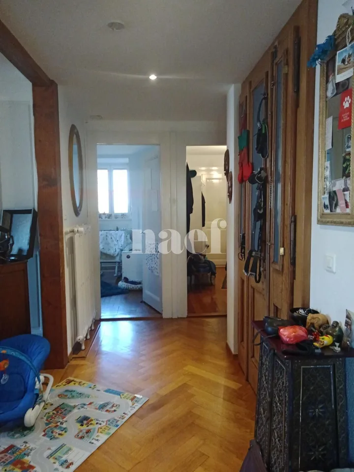 Appartamento duplex di 5 locali al secondo piano
