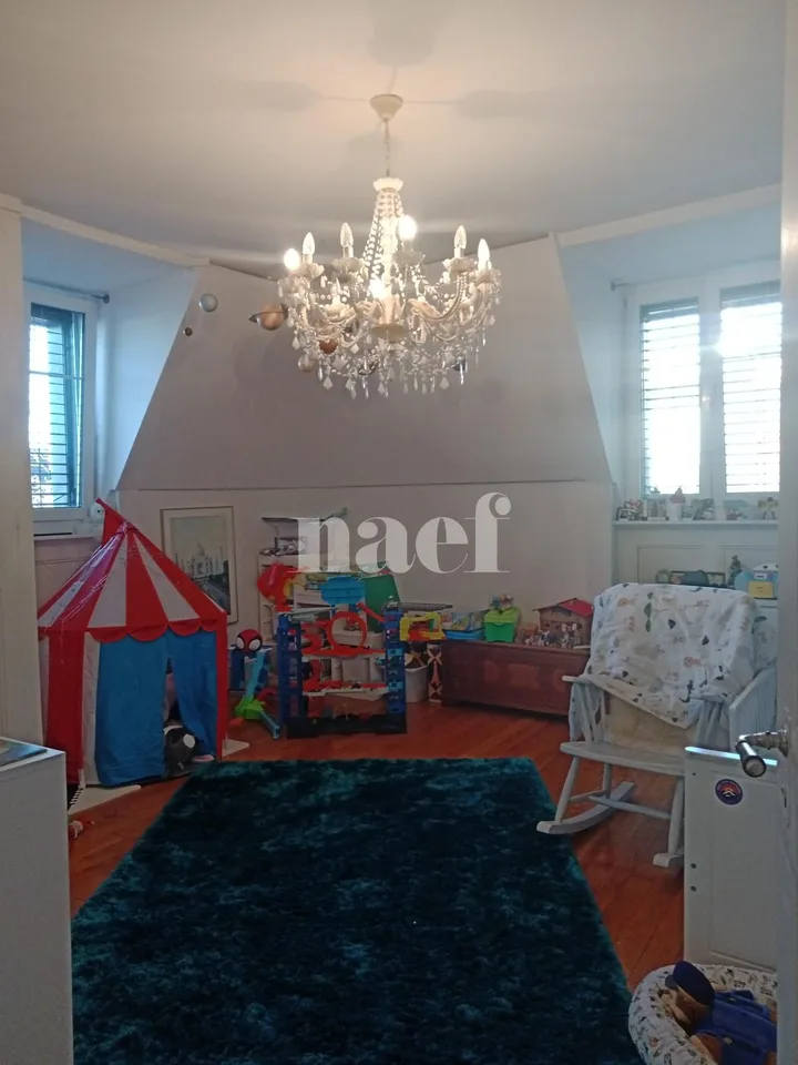 Appartamento duplex di 5 locali al secondo piano
