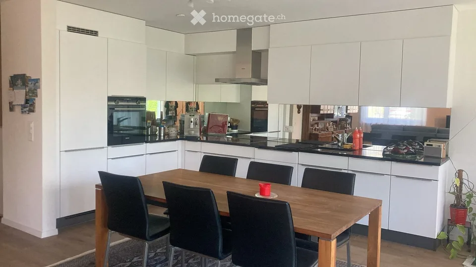 Appartement 3.5 pièces au rez-de-chaussée avec espace de séjour