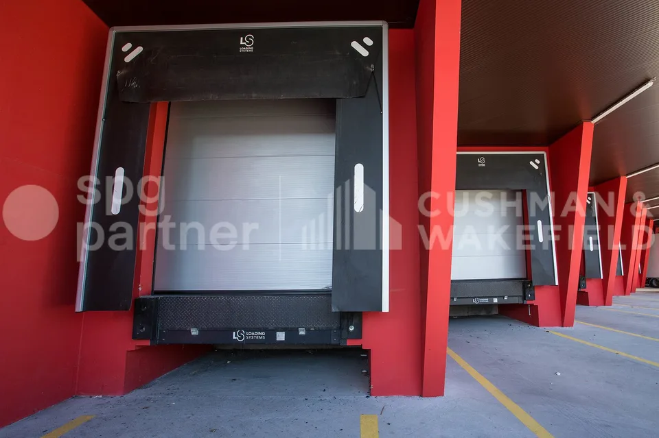 Grenet 21 - Magazzini logistici, laboratori artigianali e uffici moderni con terrazza