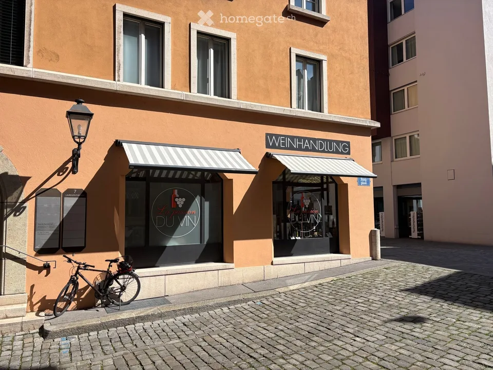 Spazi commerciali attraenti in affitto nel centro storico di Aarau