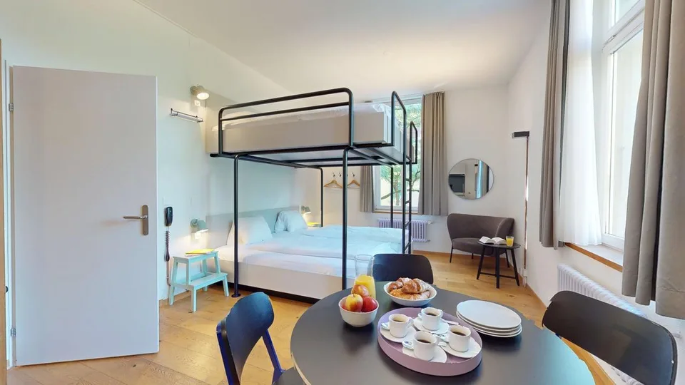 Hotel Alpenblick – Spacious Family Studio in the Heart of Bern!