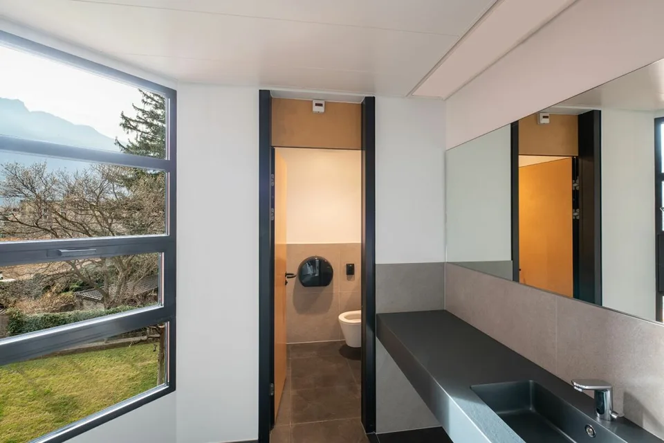Büros verschiedener Größe, teilbar, in funktionaler und prestigeträchtiger Lage – Foto 14 von 18
