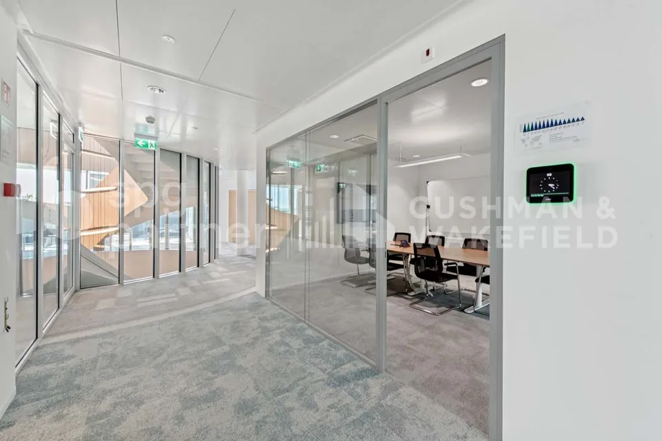 Nant-d'Avril 152 - High-Tech-Werkstätten und moderne Büros in Meyrin