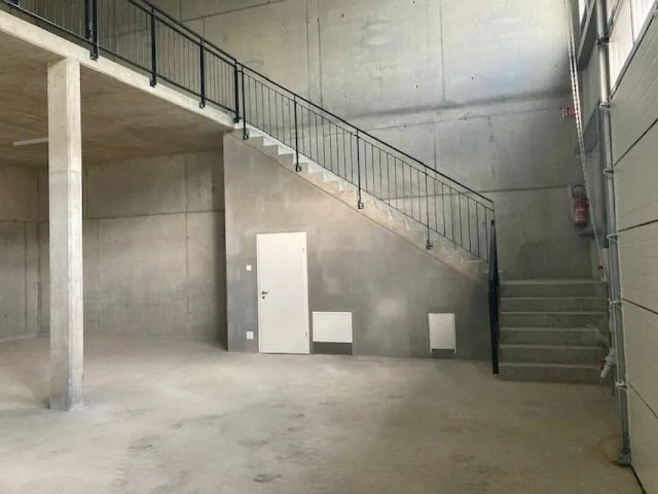 Büro/Verwaltung 177.38 m² in Rueyres-les-Prés
