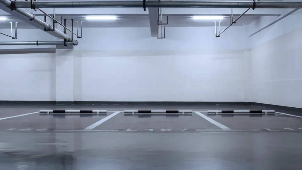 Parcheggi Interni a Balerna per auto Esclusive