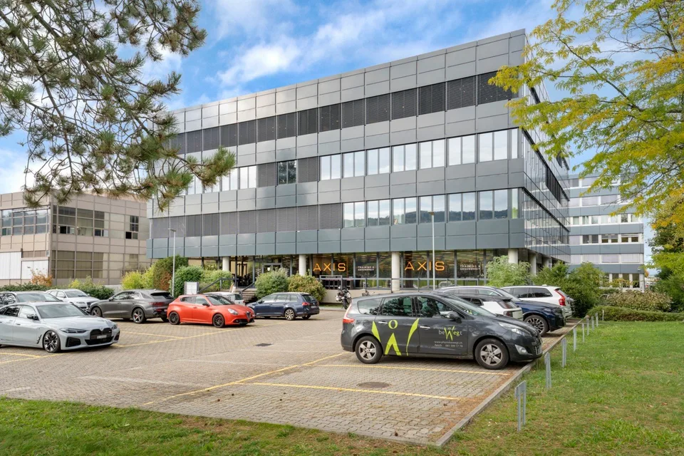 Spazi ufficio moderni - 100 m² nel P201 ad Aesch BL