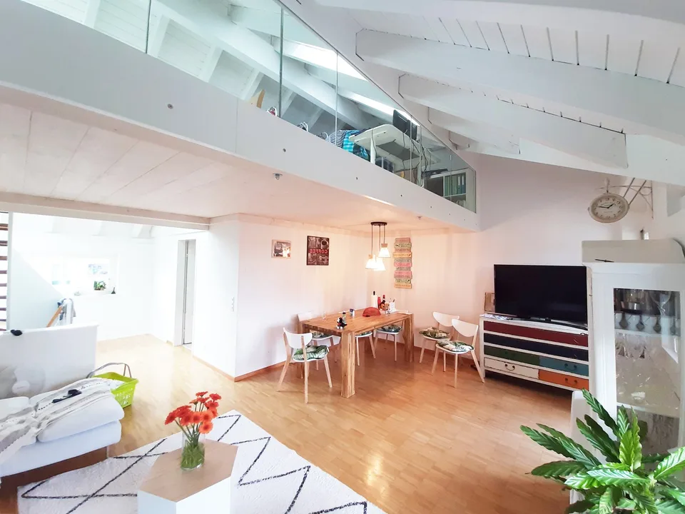 4.5 Zimmer- DG-Maisonettewohnung in Wetzikon
