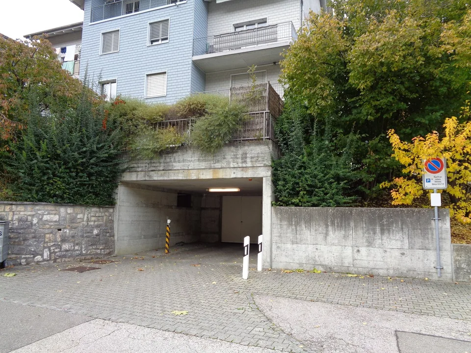 Parkplatz in Untergrundgarage