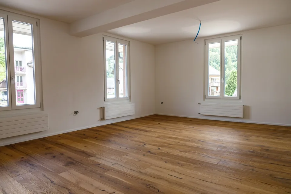 Premier location après rénovation complète – Appartement de 3 pièces lumineux au dernier étage
