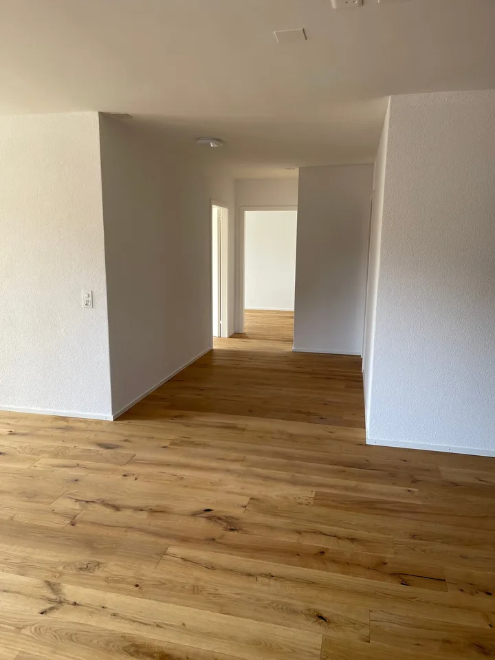Charmant appartement 4.5 pièces à Walperswil - fraîchement rénové