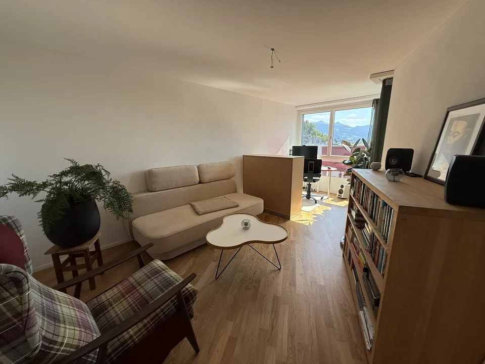BEFRISTET: 01.11.2026 - 31.03.2027: Möblierte 4-Zimmer-Wohnung mit Dachterrasse und Seesicht – Foto 12 von 21