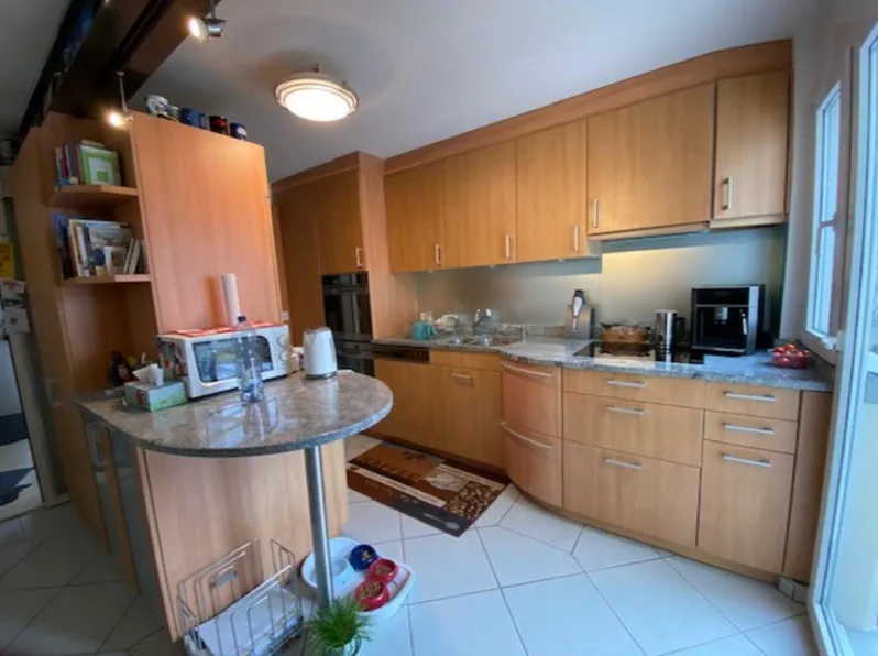 6 1/2-Zimmer-Atrium-Einfamilienhaus im Zentrum