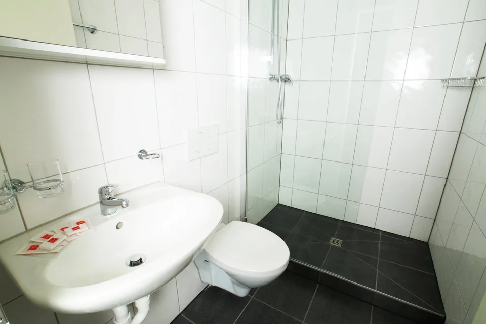 Gemütliche 2-Zimmer-Wohnung in Zürich-Oerlikon – foto 10 di 12