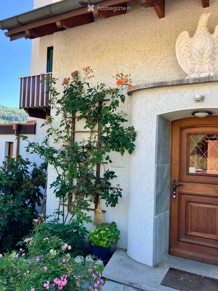Romantisches Haus im Tessiner Style