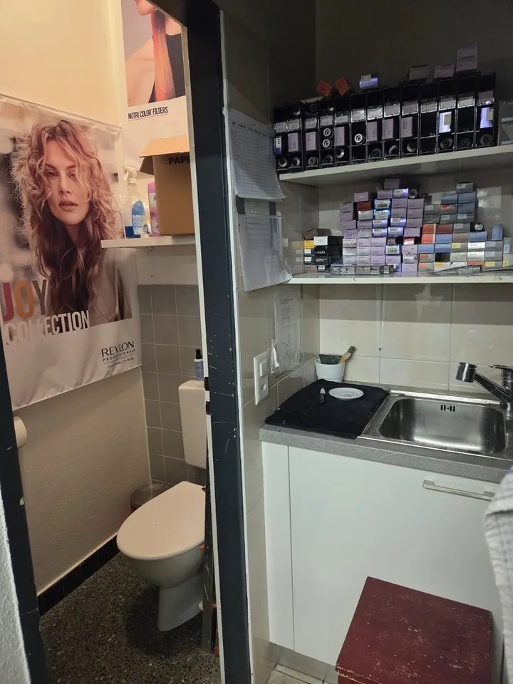 Lokal von 75 m2 in der Innenstadt, vielseitig und hell – Foto 6 von 9