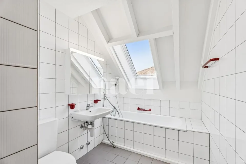 A Couvet, duplex de 160m2 – Foto 18 von 24