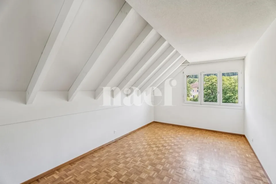 A Couvet, duplex de 160m2 – Foto 23 von 24
