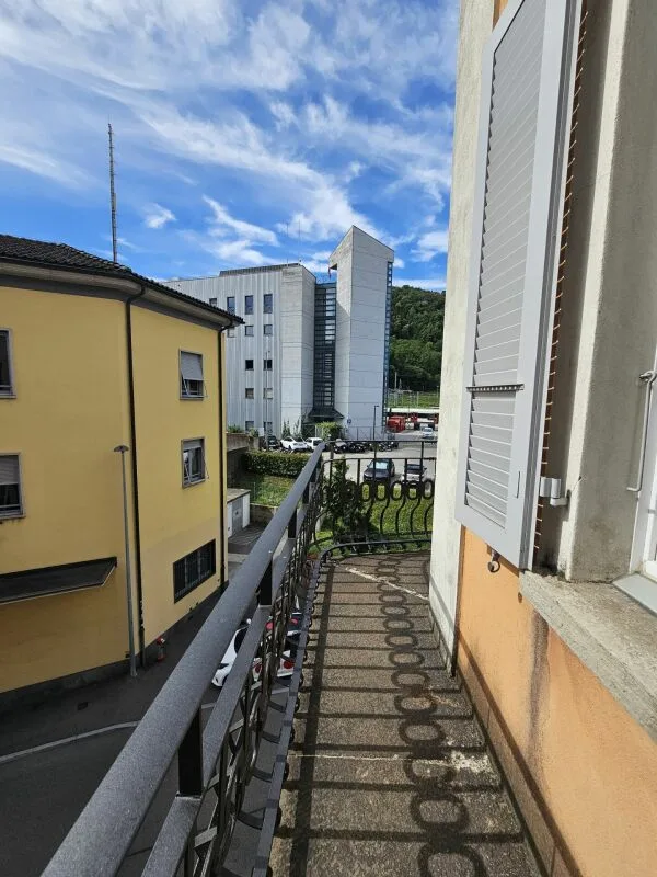 4,5 Lokale renoviert mit Balkon