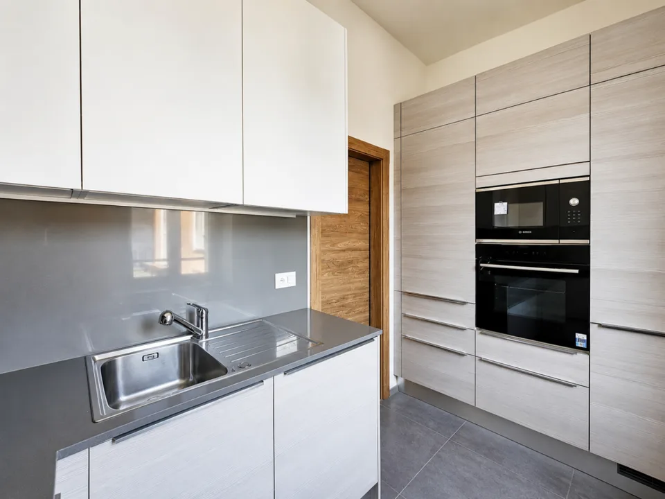 4.5 locali ristrutturato con balcone