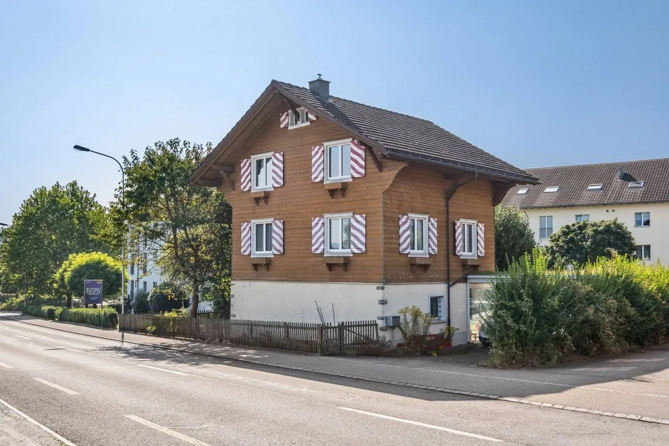 RUSTIKALES EINFAMILIENHAUS ODER GROSSES POTENTIAL ALS BAULAND – Foto 6 von 7