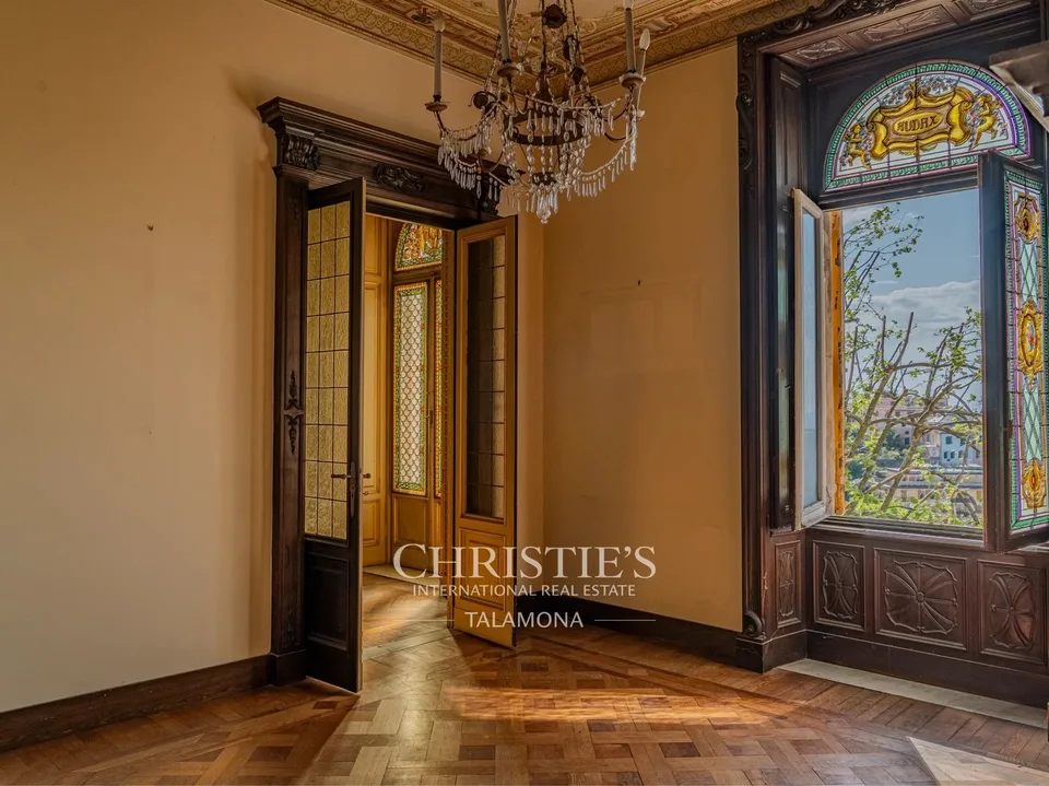 Historische Villa-Wohnung mit großzügigen Terrassen in Castelletto – Foto 13 von 13