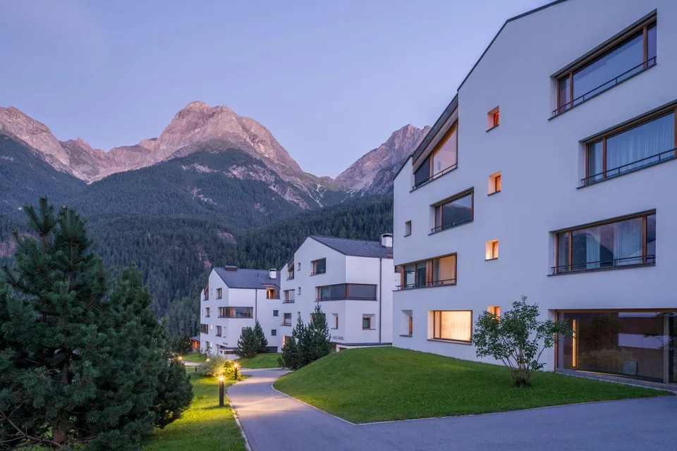 MONOLIT: 3 ½ Zimmer Erstwohnung (Wohnsitz in Scuol erforderlich)