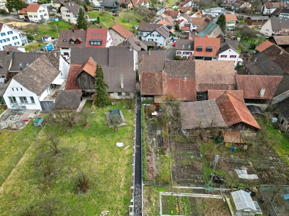 5-Zimmer-Einfamilienhaus mit Restaurant – Foto 12 von 13