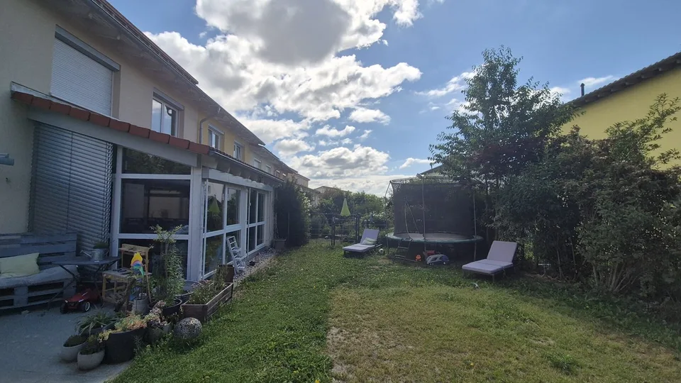 Waldshut-Bergstadt - 125 m² maison mitoyenne attractive