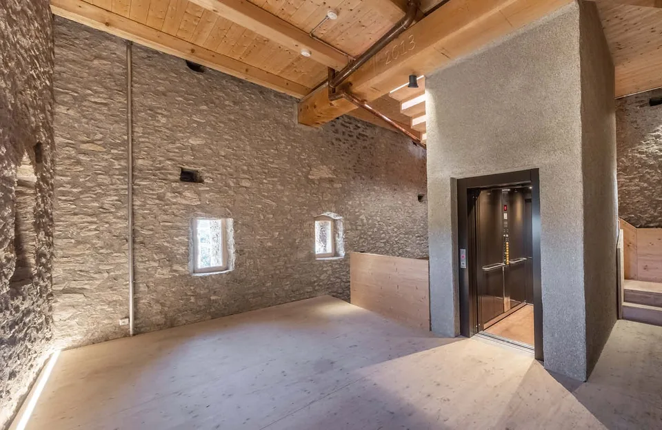Tenuta di castello storico di rarità eccezionale – foto 6 di 9