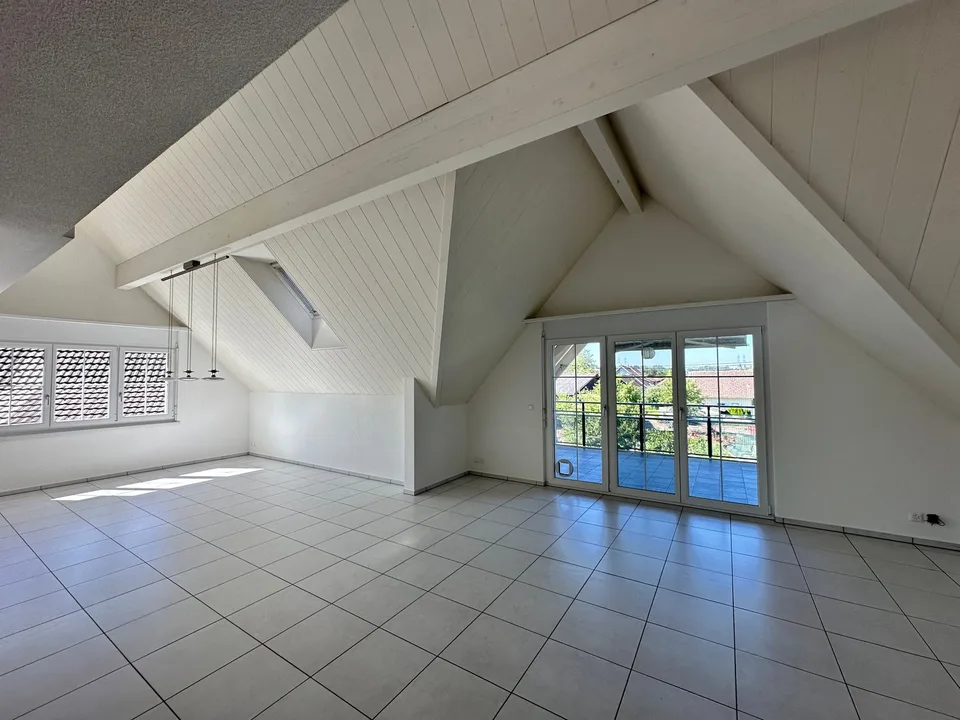 Appartement de maisonnette exclusif de 5,5 pièces avec panorama alpin à Hittnau