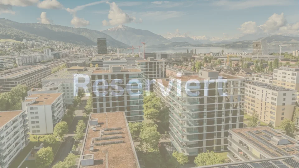 Reserviert: Grosszügige 5.5-Zimmerwohnung mit grossem Balkon im Feldpark Zug