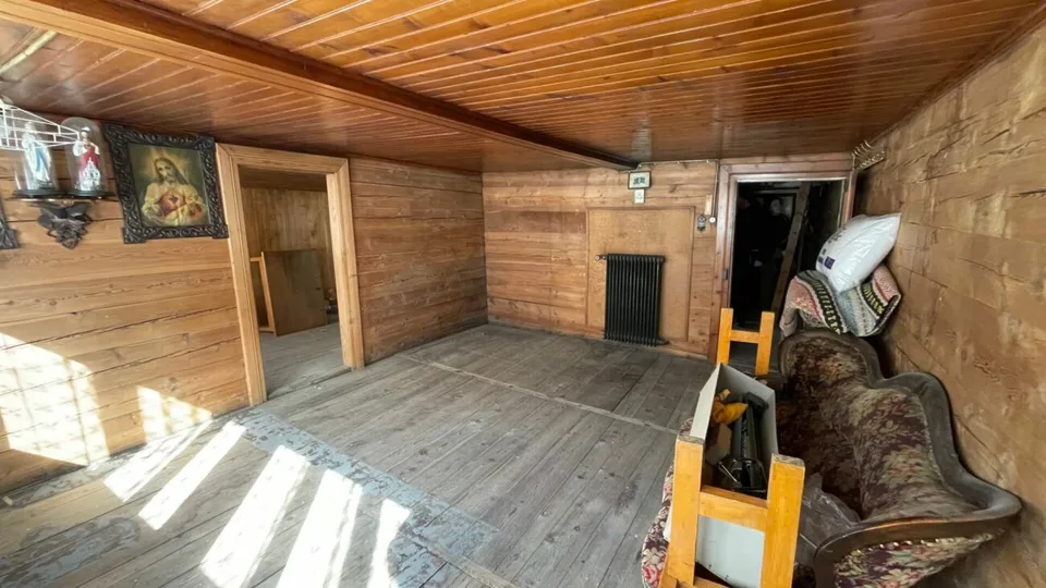 Appartamento tradizionale di 2,5 locali in una vecchia casa vallesana.