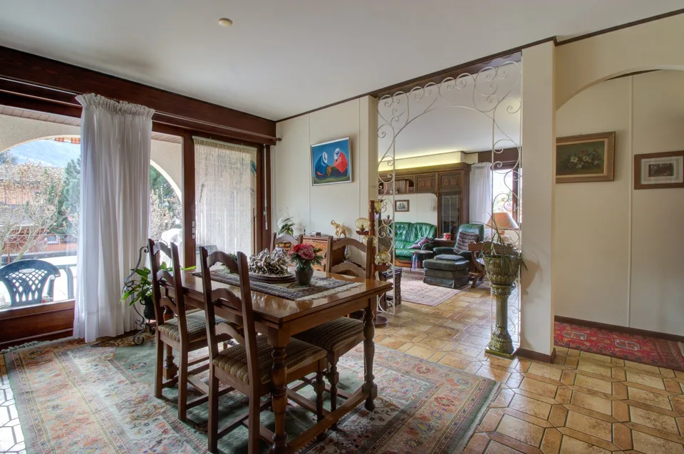 Villa - 2 appart. - 1'200 m3 - Vétroz - EXCLUSIVITE  - réf. 10262596