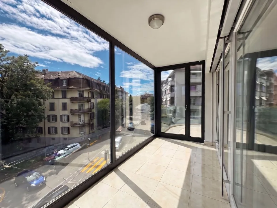 Appartamento in vendita a Losanna - attico di 4,5 locali, 127 m², ampio balcone