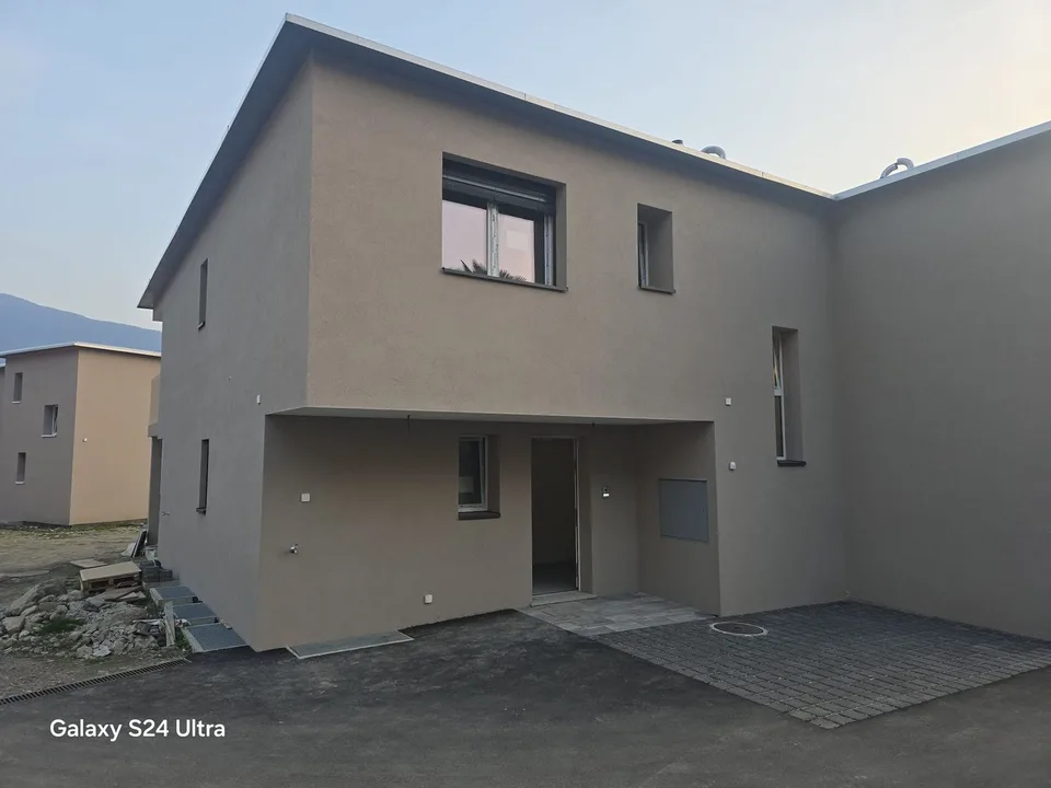 Haus mit 4.5 Zimmern, Cugnasco - Bereit für Übergabe