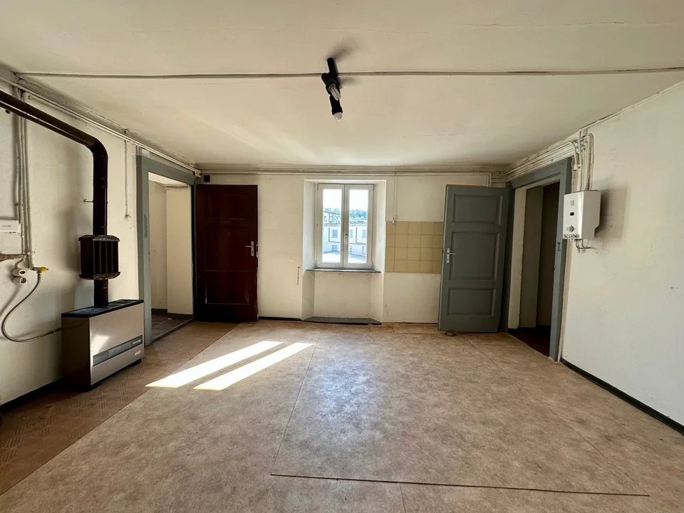 Gebäudekomplex mit Innenhof im Zentrum von Chiasso – photo 13 sur 13