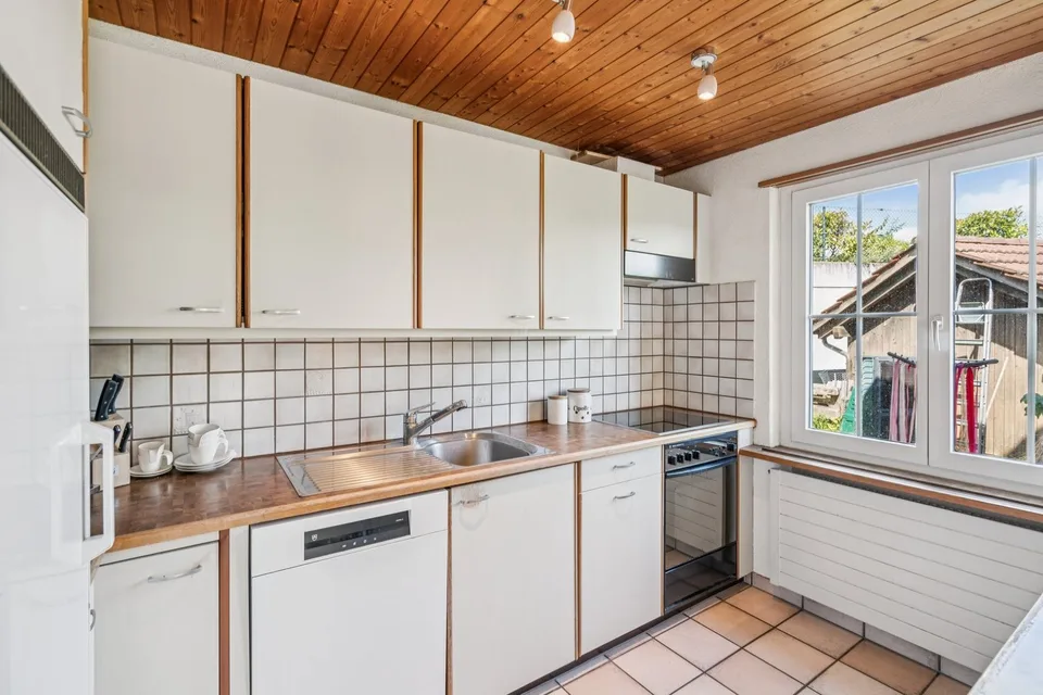Merveilleux foyer avec jardin de paradis pour amateurs