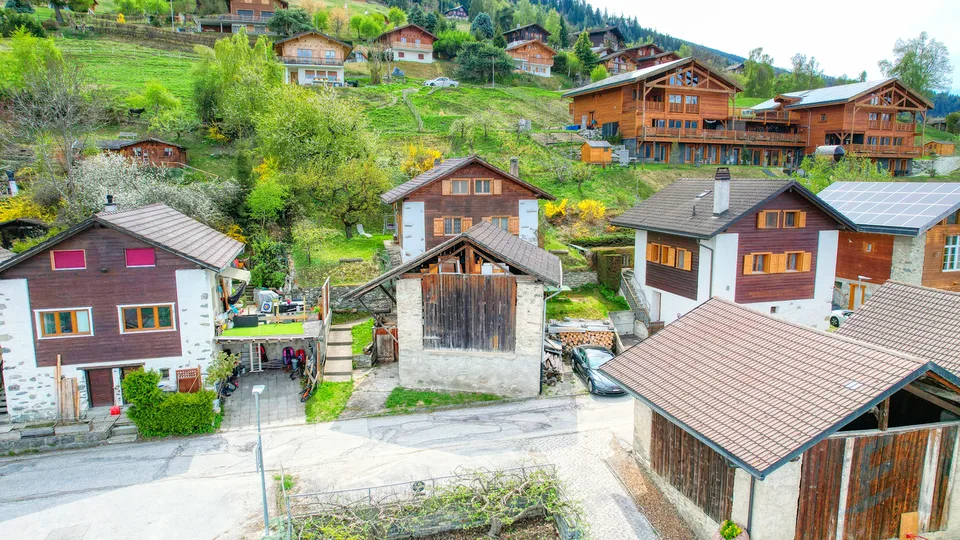 EXCLUSIVITE Magnifique chalet 4 ½ pièces avec vue panoramique à Erdesson